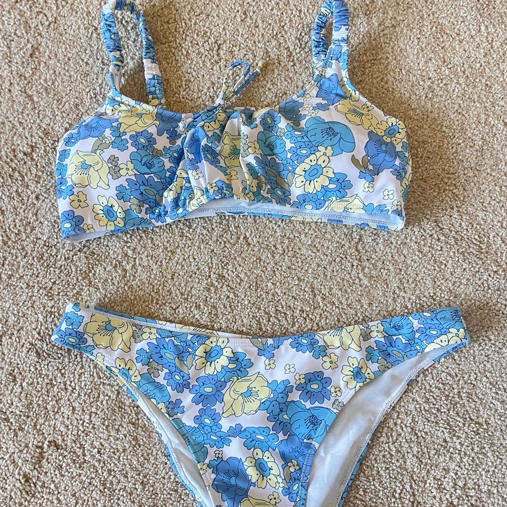 Floral bikini